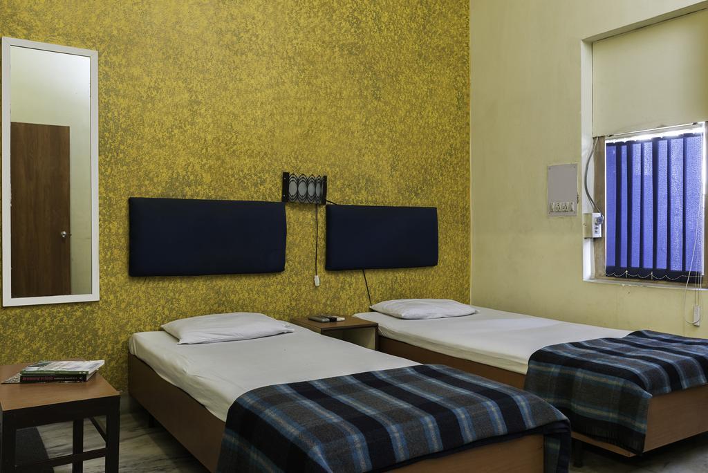 Hotel Esplanade Chambers Calcutta Exterior foto